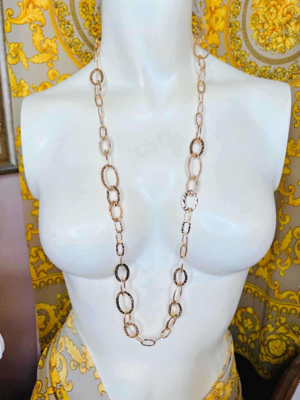Gold plated Oval hammered link 32” to 34” necklace
